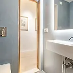 Centralissimo E Ampio Confortevole