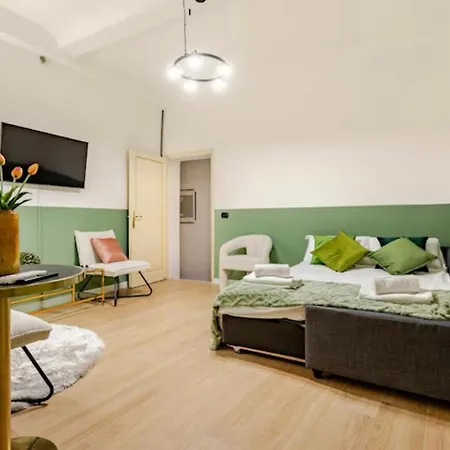 Centralissimo E Ampio Confortevole Appartement