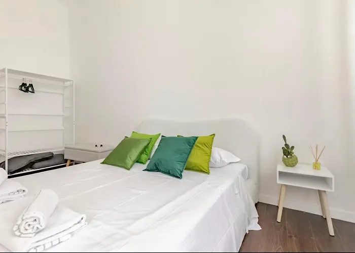 Centralissimo E Ampio Confortevole Apartamento *